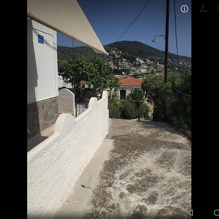 Elthimias2 Apartment Poros Town Luaran gambar